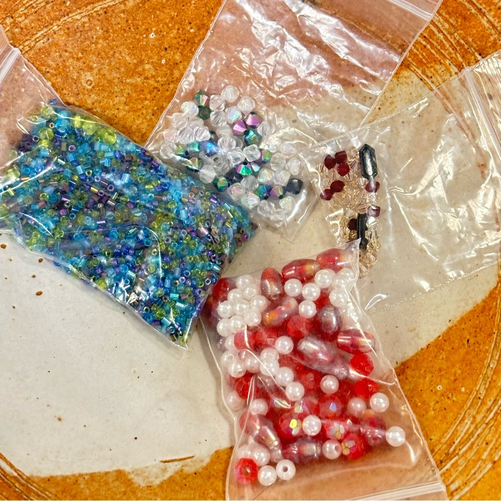 Assorted Bead Mix Collection (58 bags) - Picture 11 of 17